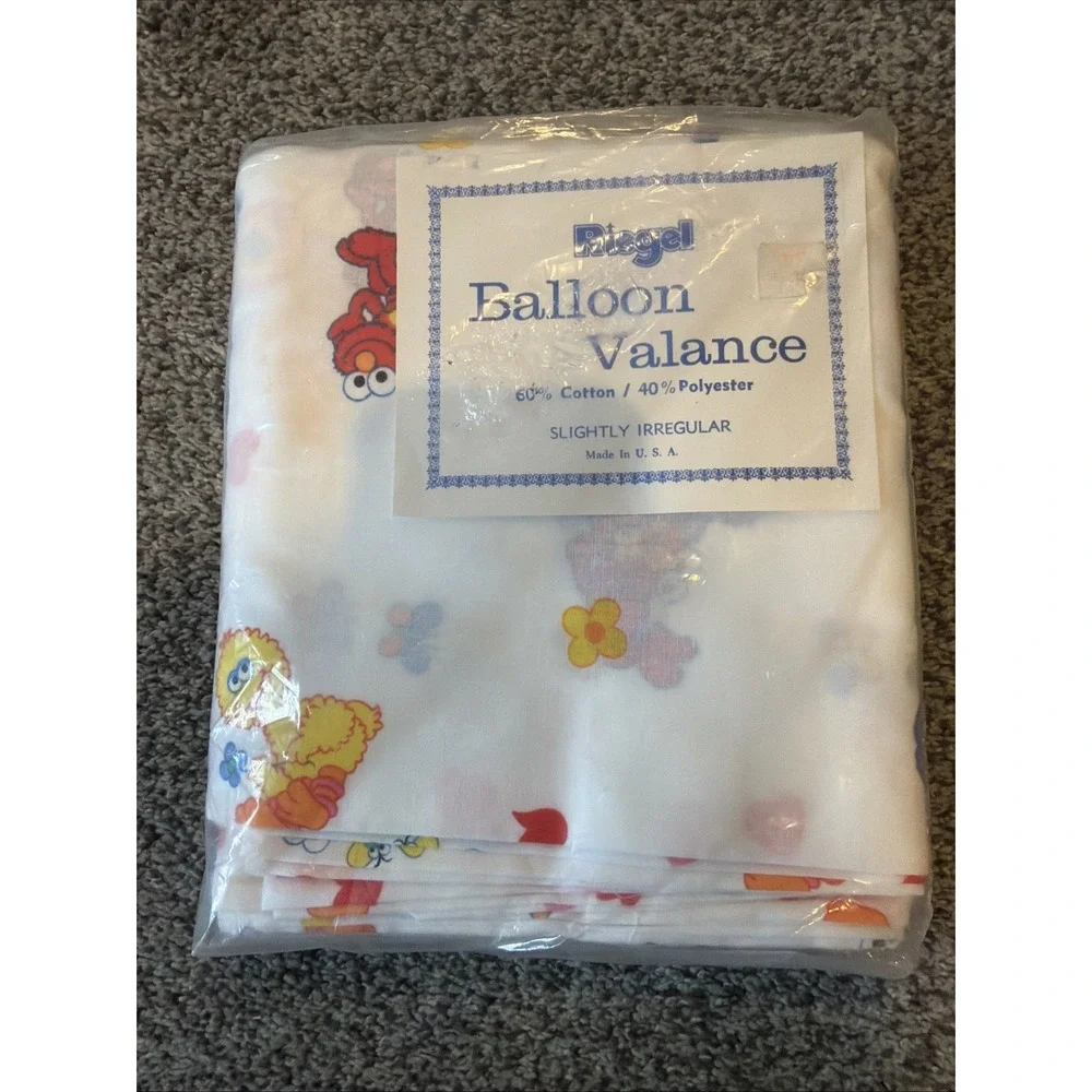 Vintage Riegal Balloon Valance Sesame Street Made In USA